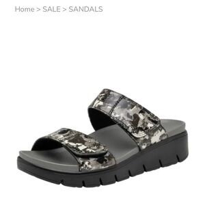 Alegria Rubie Collage Greys